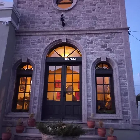 Otel Zarbalı Cunda Ayvalı