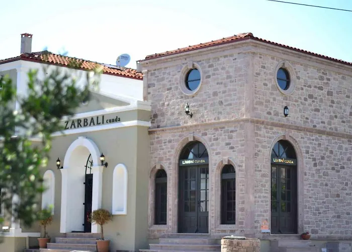 Hotel Zarbali Cunda